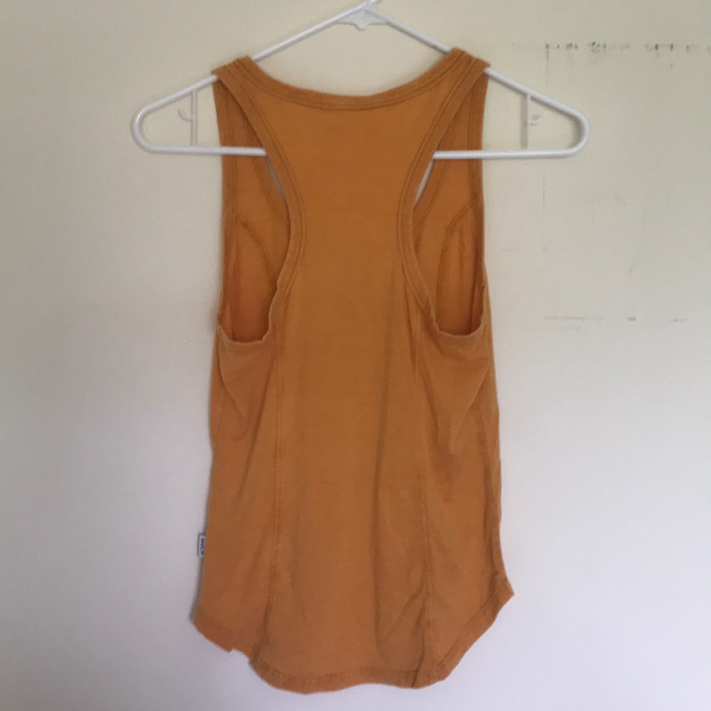 RVCA tank - Picture 2 of 3